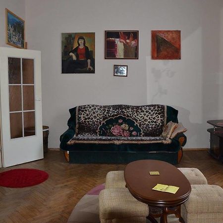 Mieszkanie Na Szpitalnej Lemberg Exterior foto