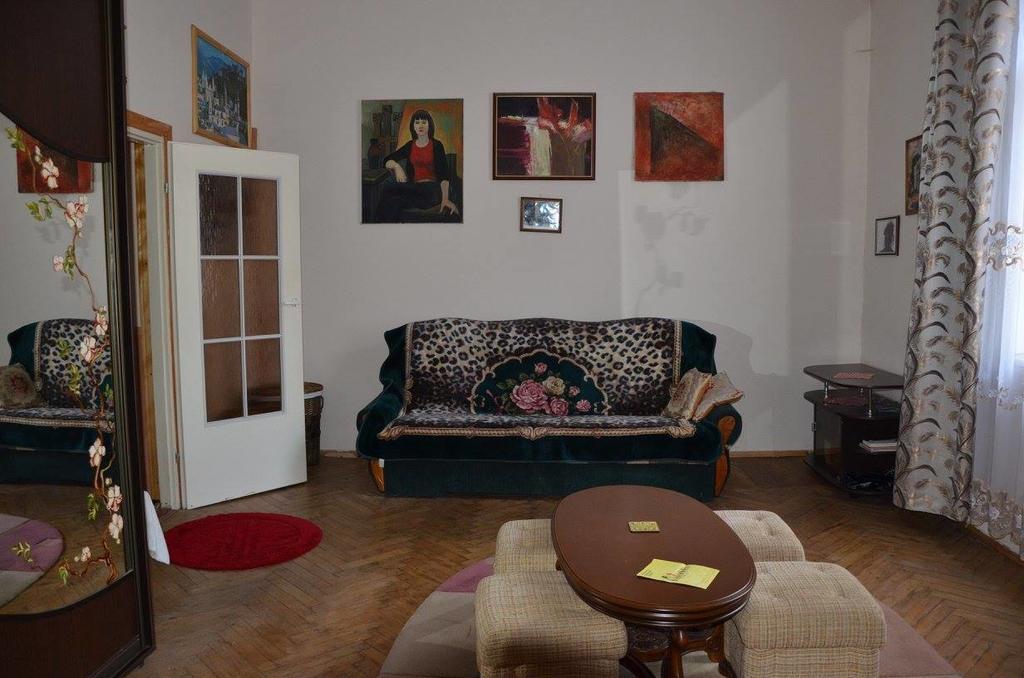 Mieszkanie Na Szpitalnej Lemberg Exterior foto