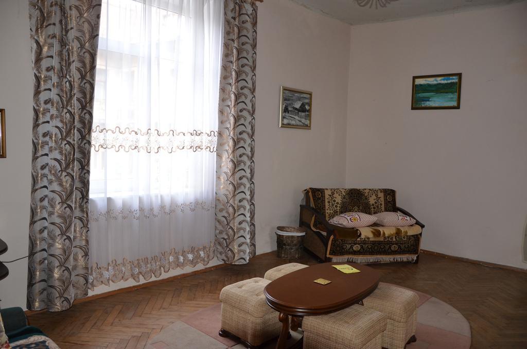 Mieszkanie Na Szpitalnej Lemberg Exterior foto